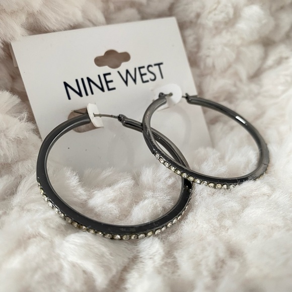Nine West Gun Black With Rhinestone Hoop Earrings NWT - Picture 6 of 11